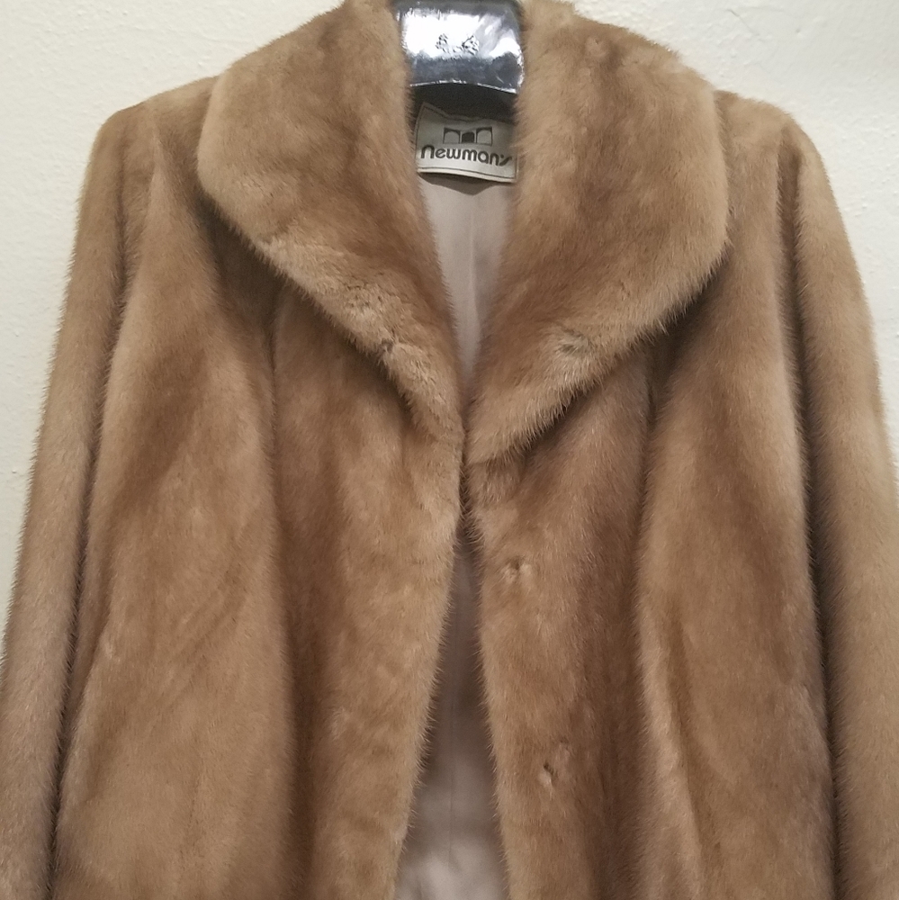 VINTAGE 1960'S NEWMANS MINX COAT